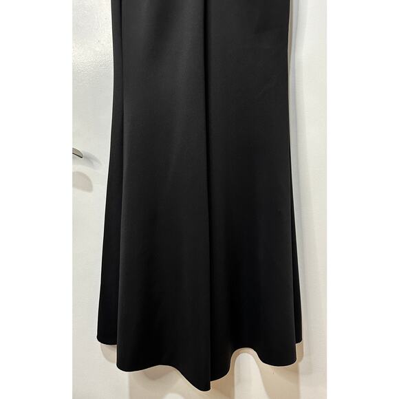 Xscape Ruched Black Gown Dress Size 4 NWT Ruffle Design Beaded Embellishments - Picture 15 of 16